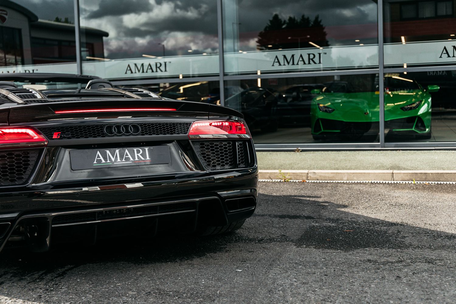 AUDI R8 V10 + V10 PLUS QUATTRO