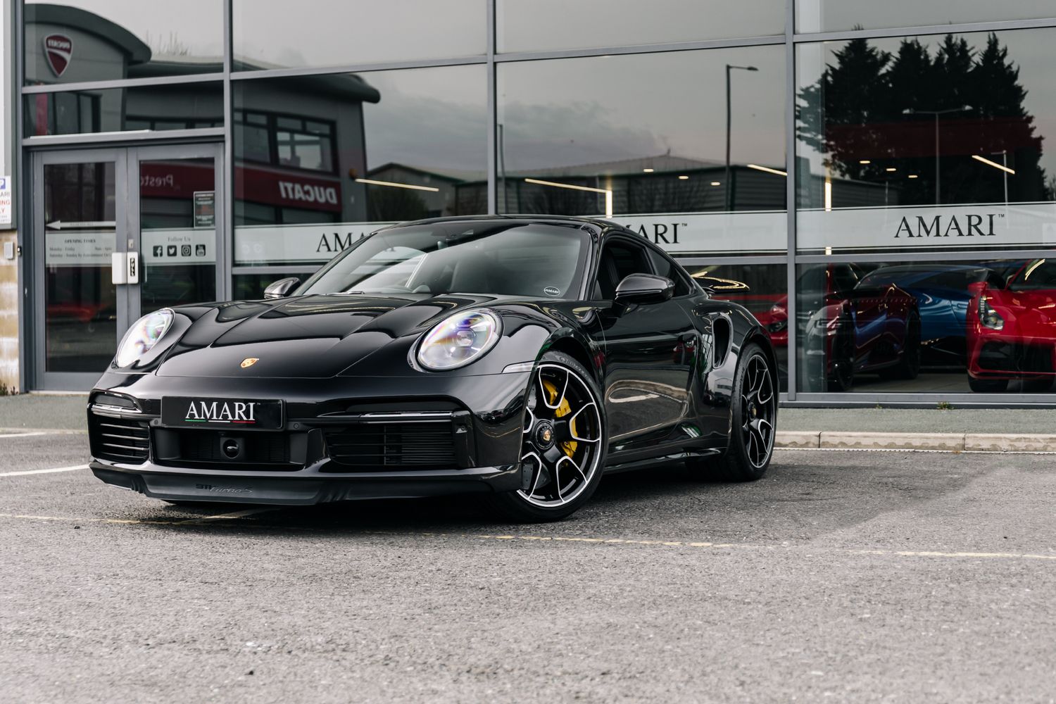 Porsche 911 Turbo S PDK Turbo S PDK