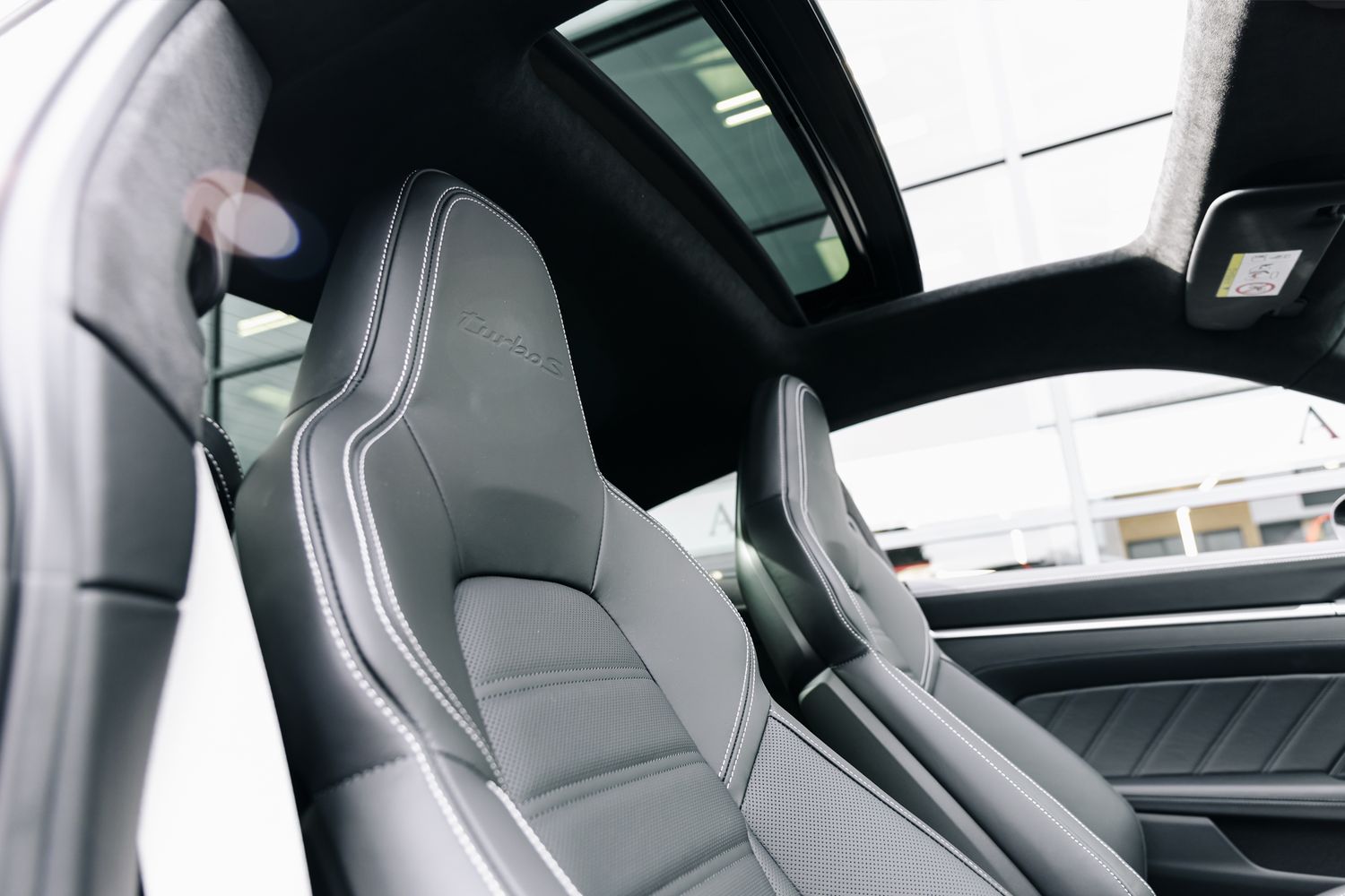 Porsche 911 Turbo S PDK Turbo S PDK