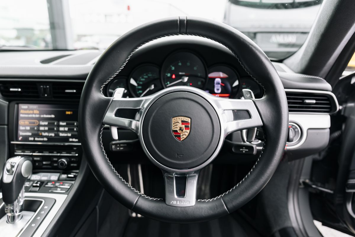 Porsche 911 50 Anniversary Edition 50 ANNIVERSARY EDITION PDK