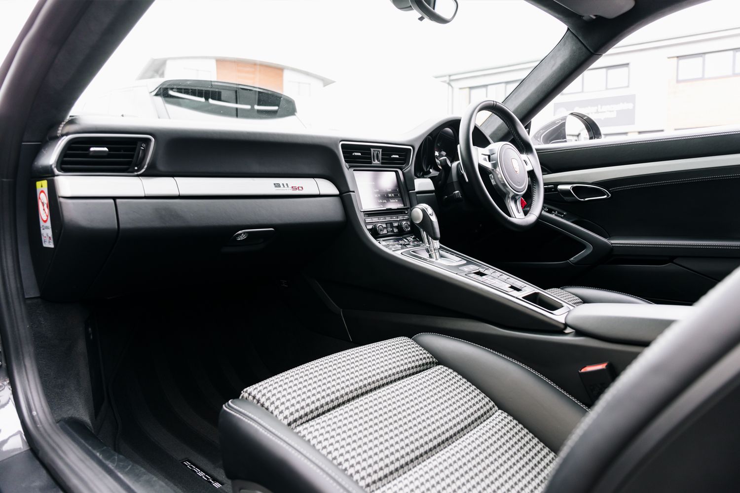 Porsche 911 50 Anniversary Edition 50 ANNIVERSARY EDITION PDK