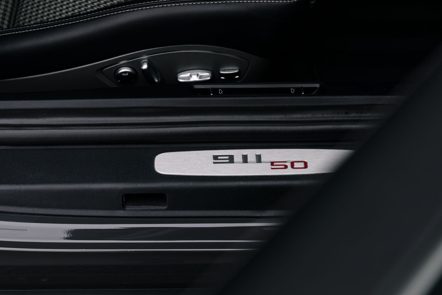 Porsche 911 50 Anniversary Edition 50 ANNIVERSARY EDITION PDK