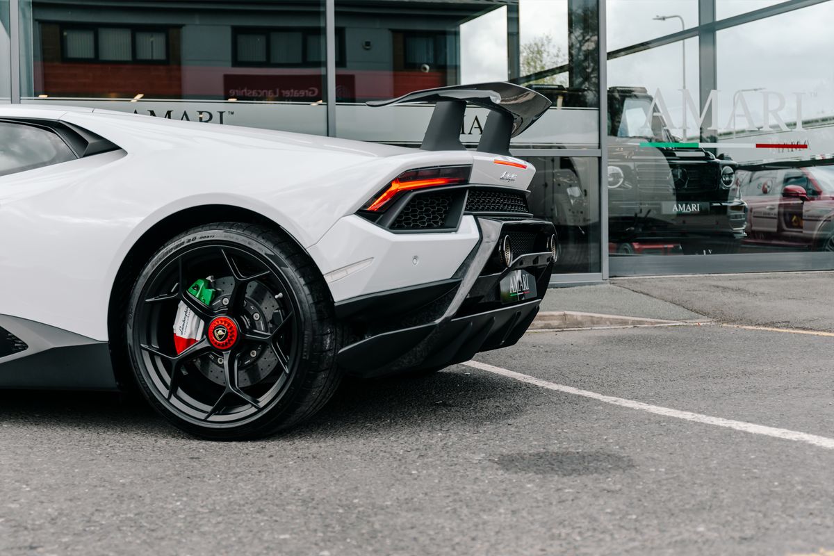Lamborghini Huracan Performante LP640-4 LP 640-4 Performante