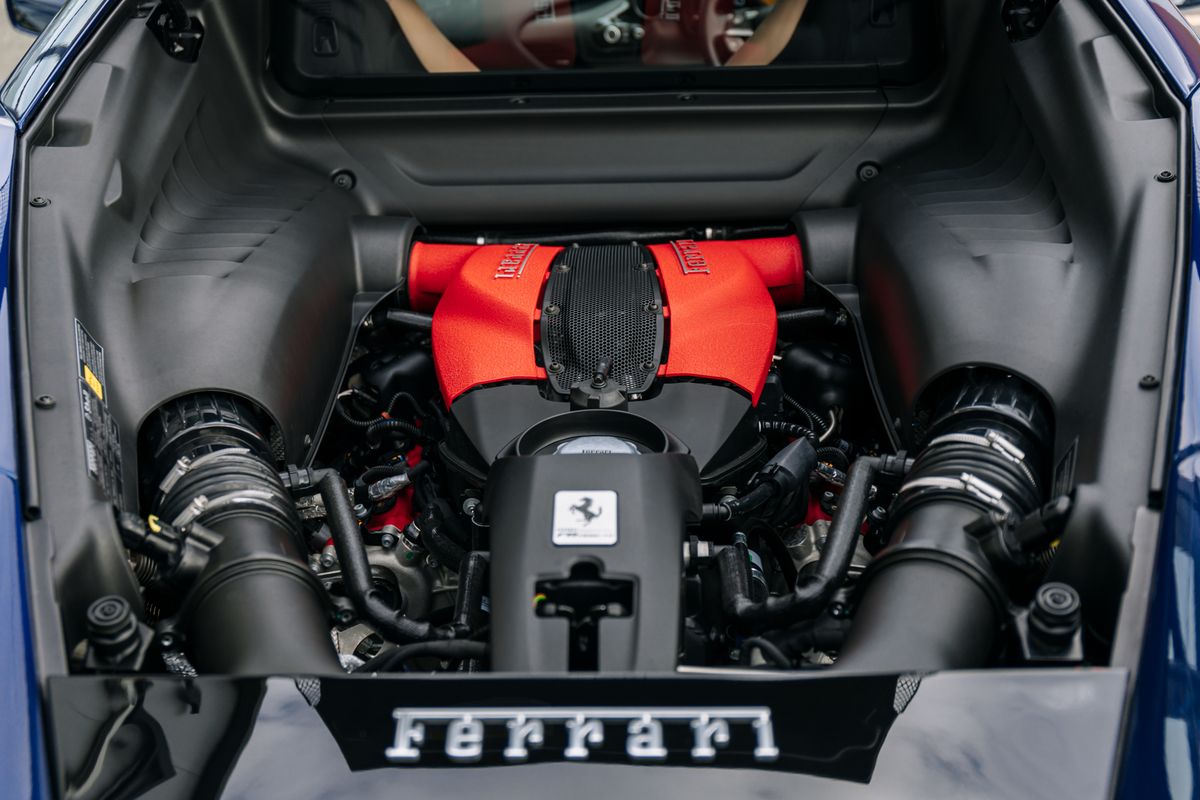 Ferrari F8 Tributo