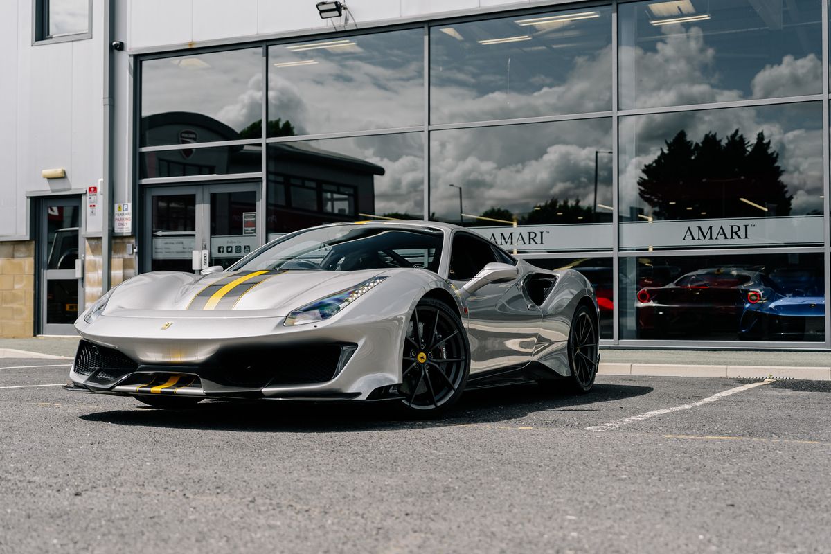 Ferrari 488 Pista