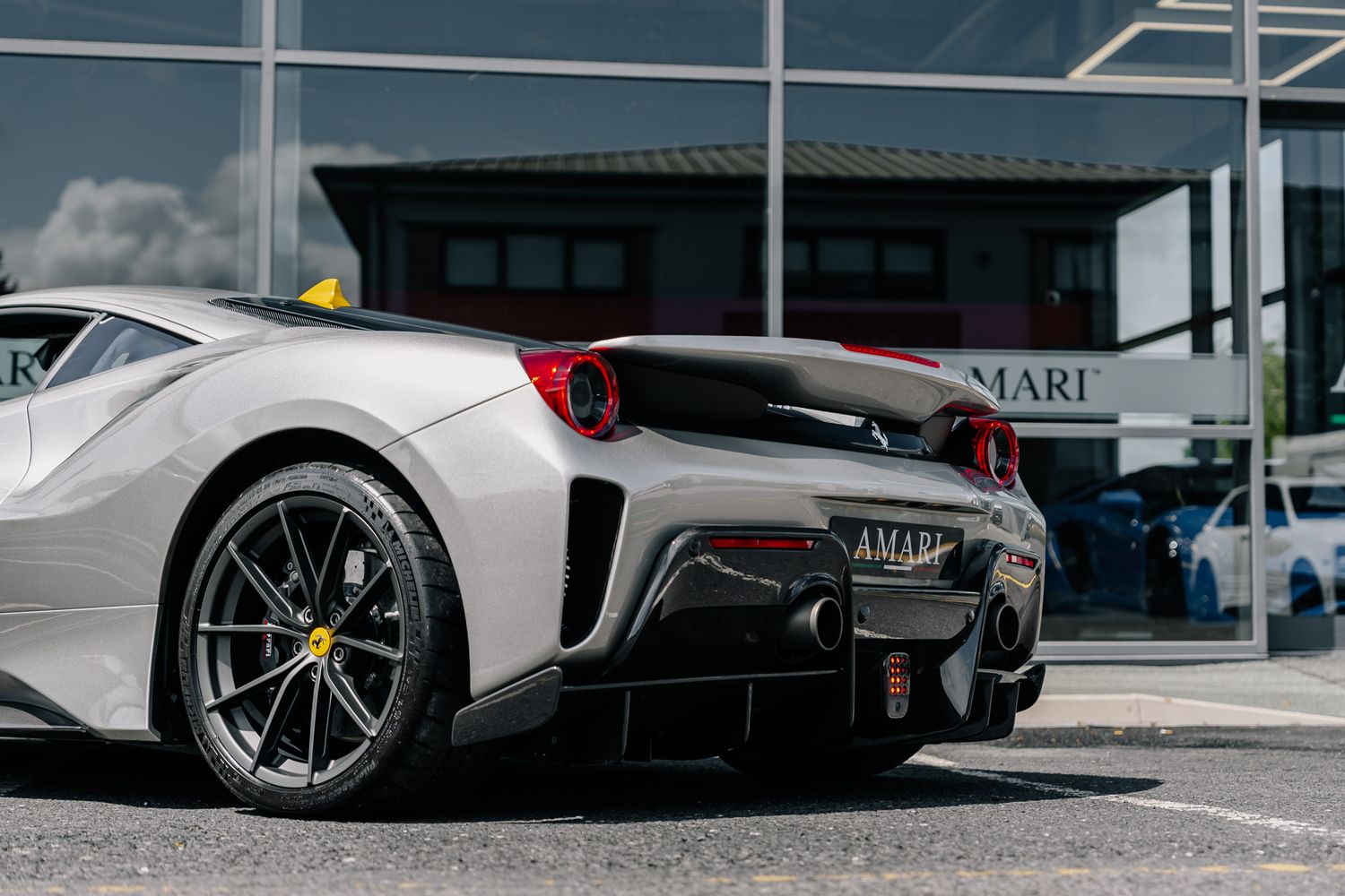 Ferrari 488 Pista