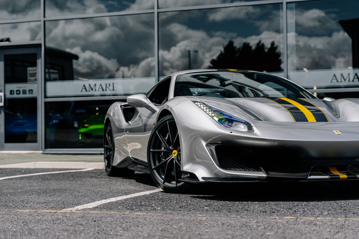 Ferrari 488 Pista