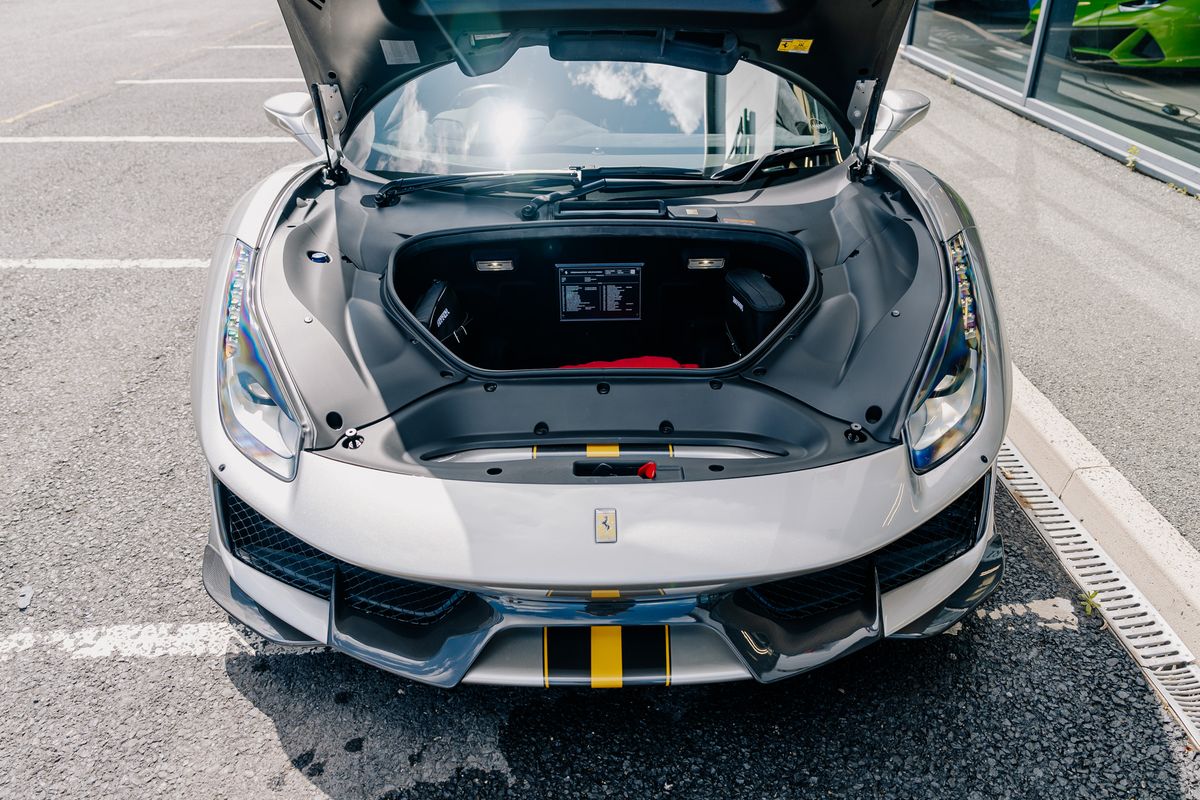 Ferrari 488 Pista