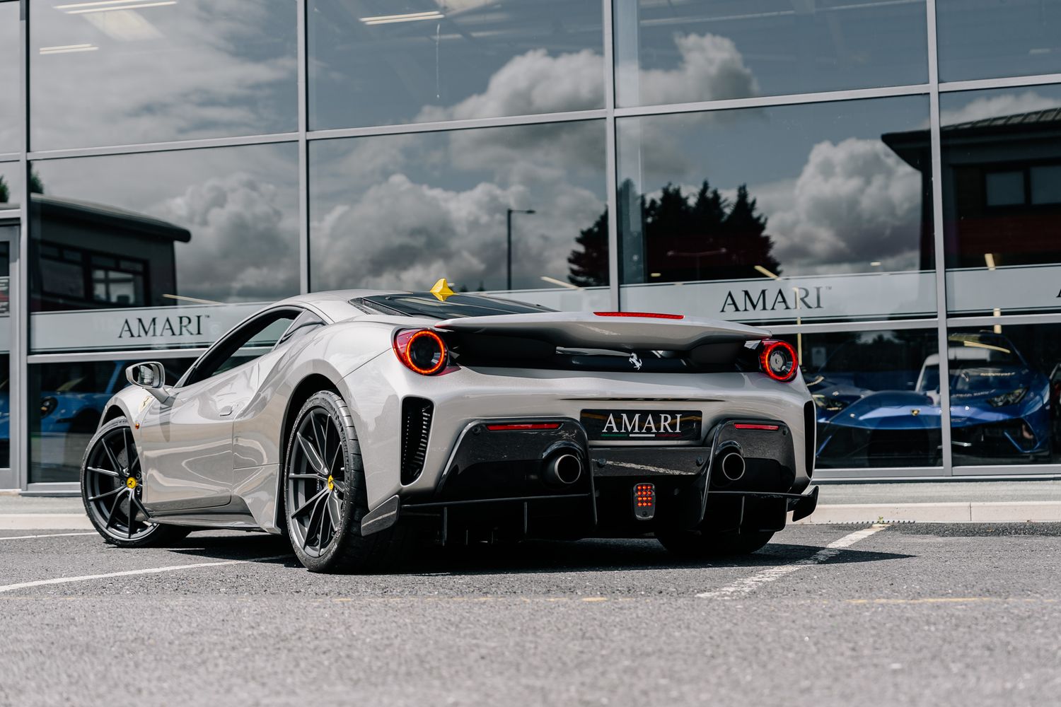 Ferrari 488 Pista