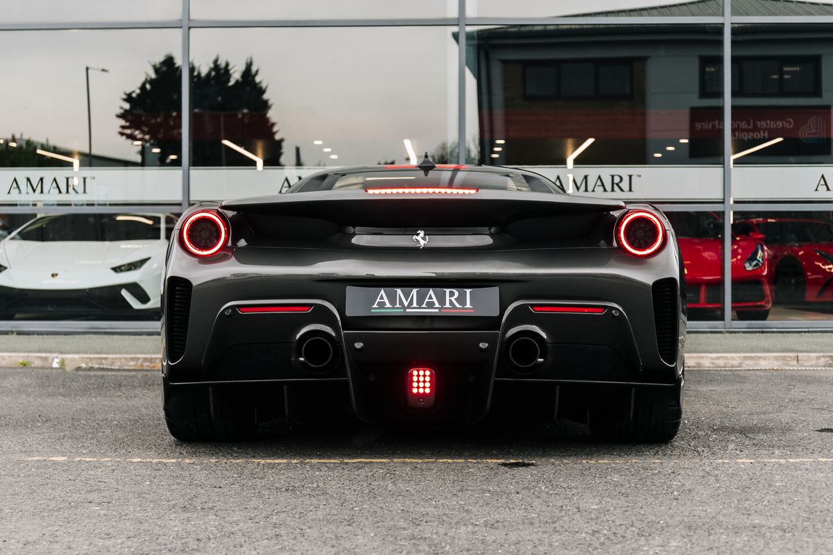 Ferrari 488 Pista
