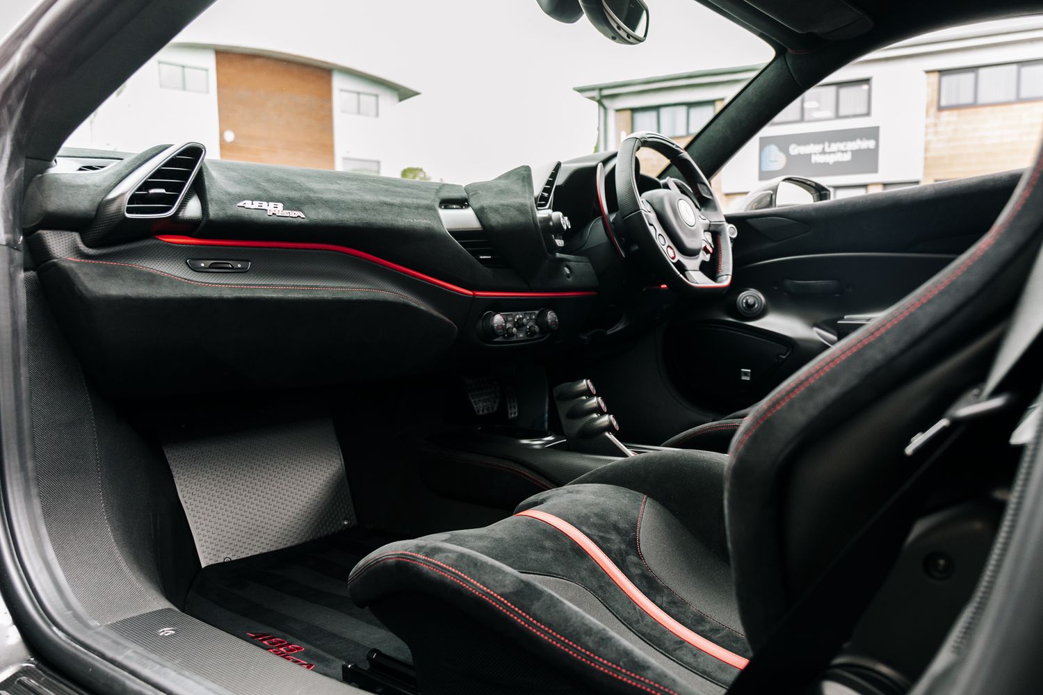Ferrari 488 Pista