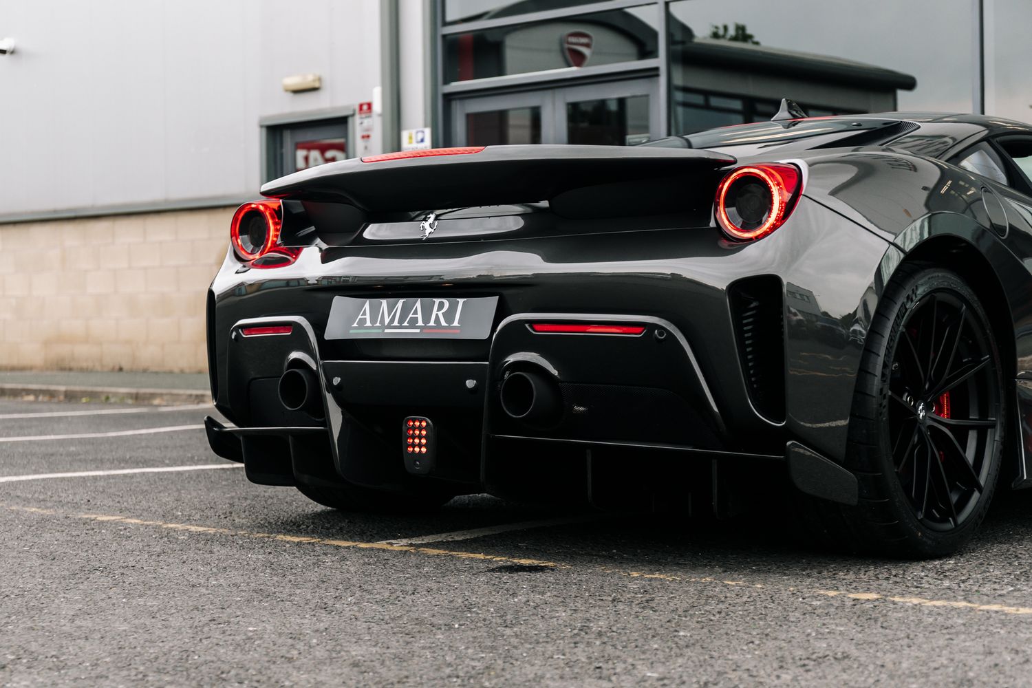 Ferrari 488 Pista