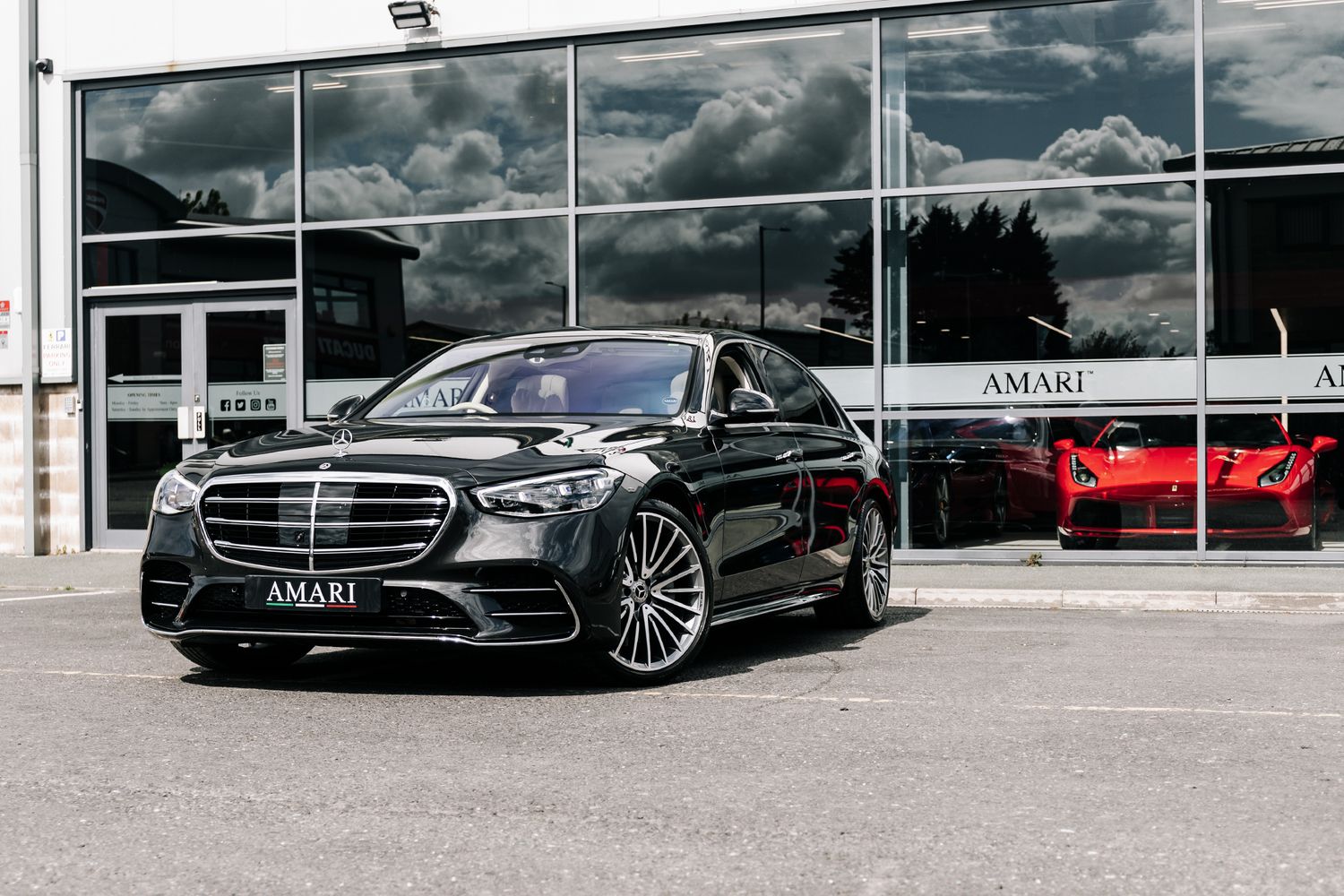 Mercedes-Benz S500 L AMG LN PRM+EXC MHE S 500 4MATIC L AMG LINE Premium Plus Executive