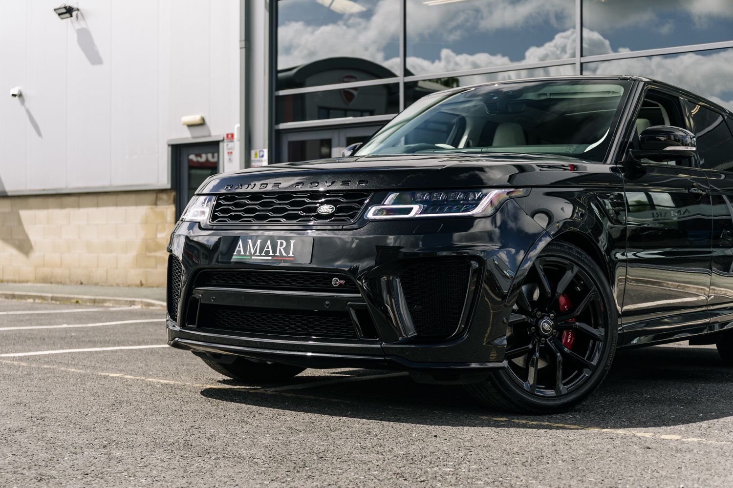 Land Rover Range Rover Sport SVR SVR Supercharged