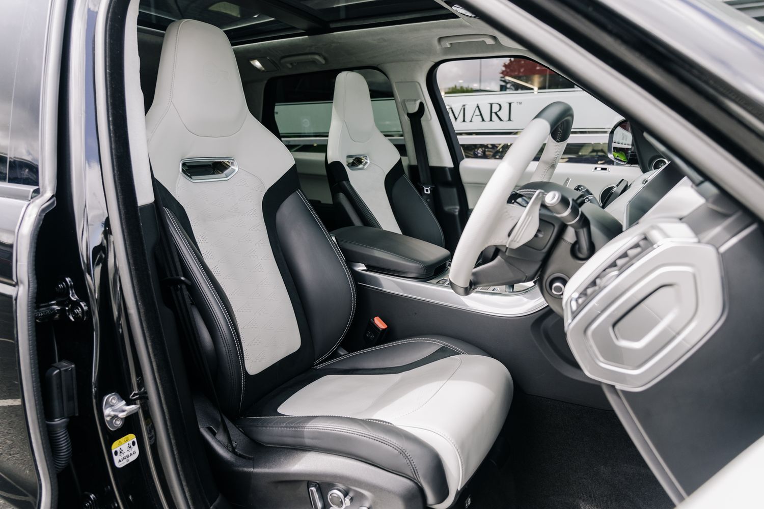 Land Rover Range Rover Sport SVR SVR Supercharged