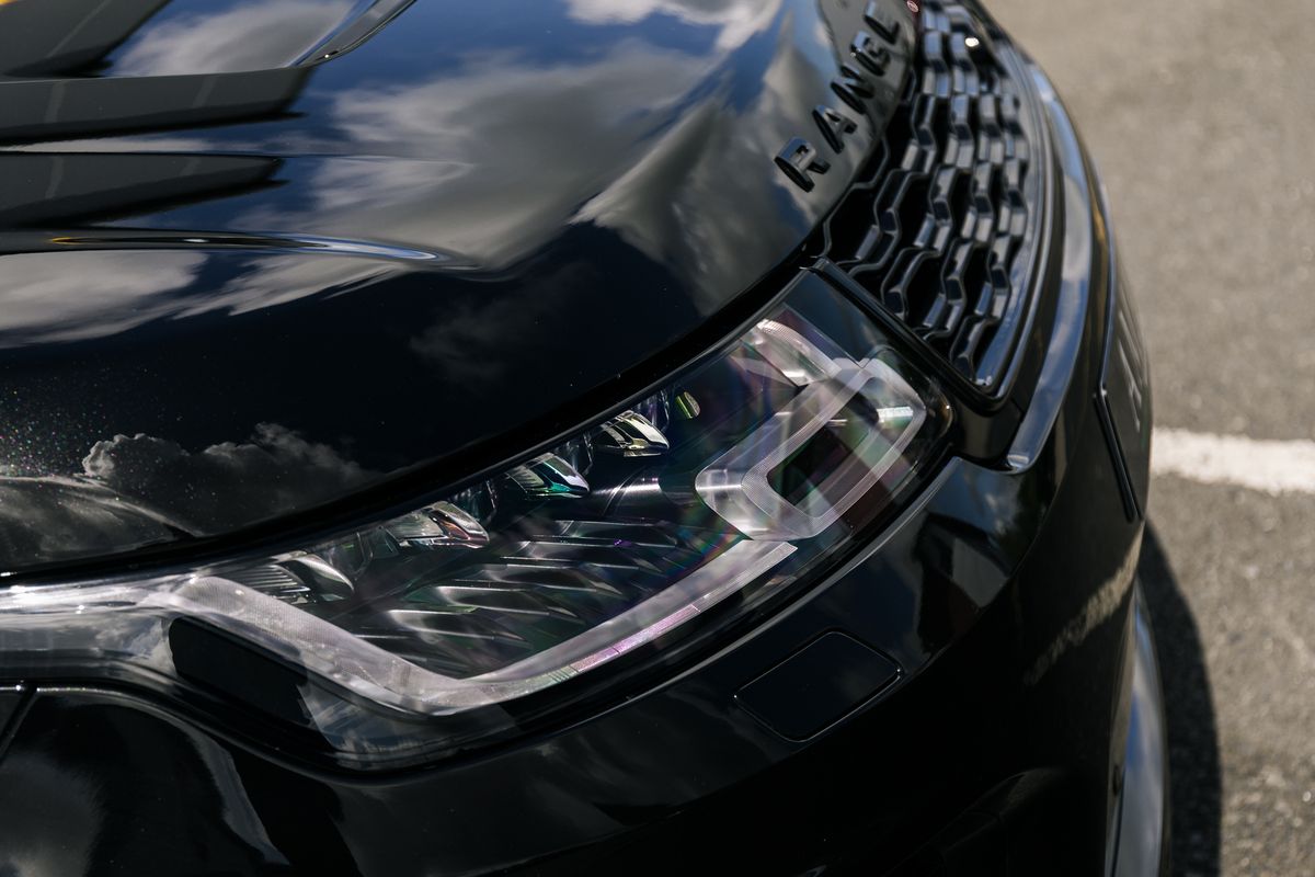 Land Rover Range Rover Sport SVR SVR Supercharged