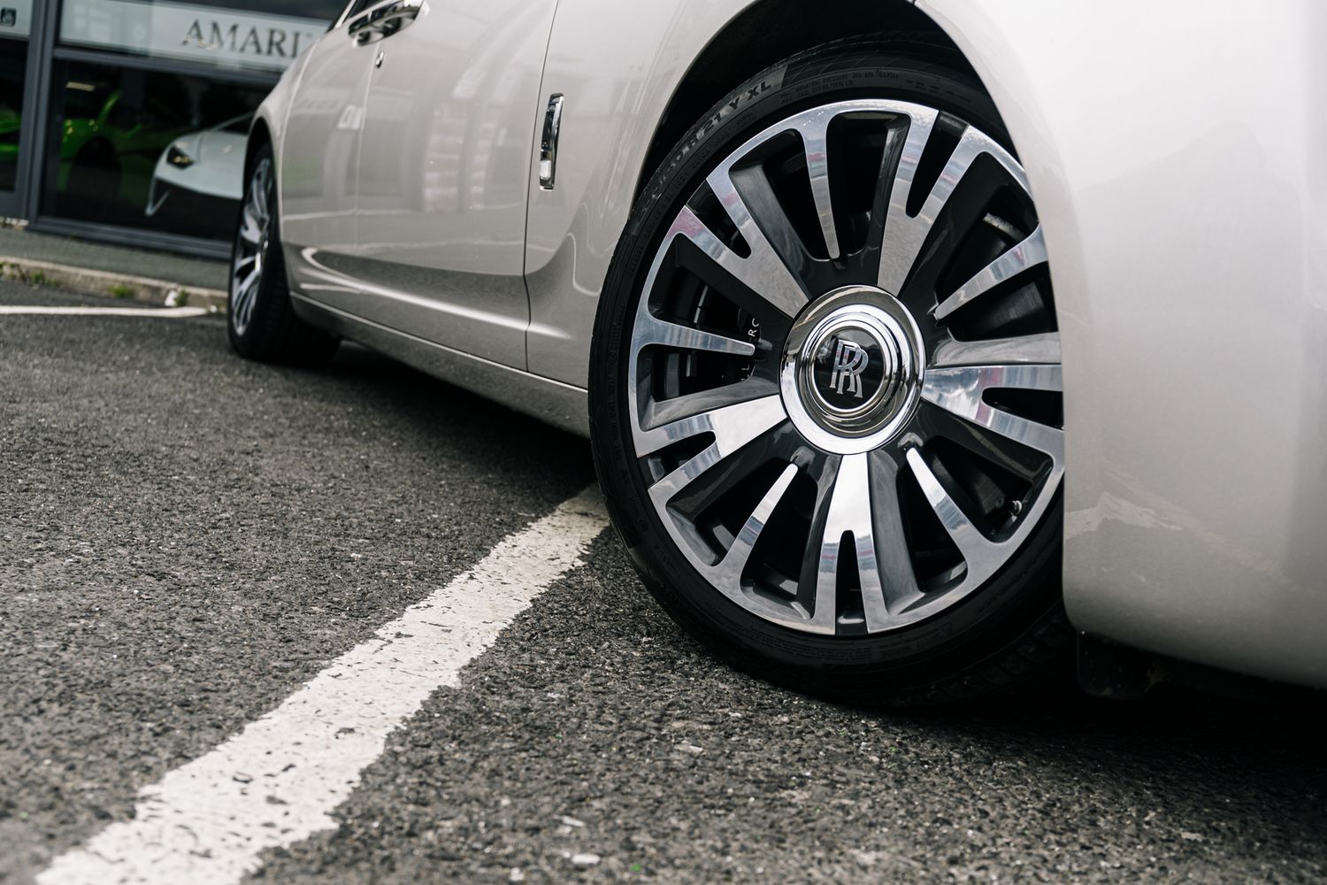 Rolls Royce Ghost Ghost V12 SWB AUTO