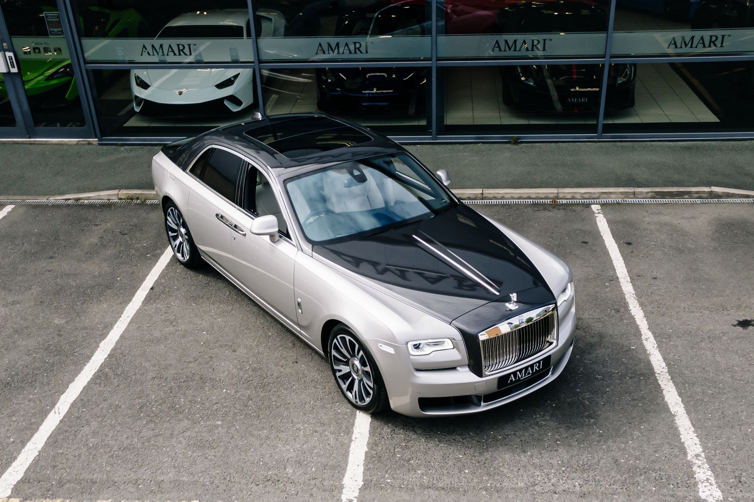 Rolls Royce Ghost Ghost V12 SWB AUTO