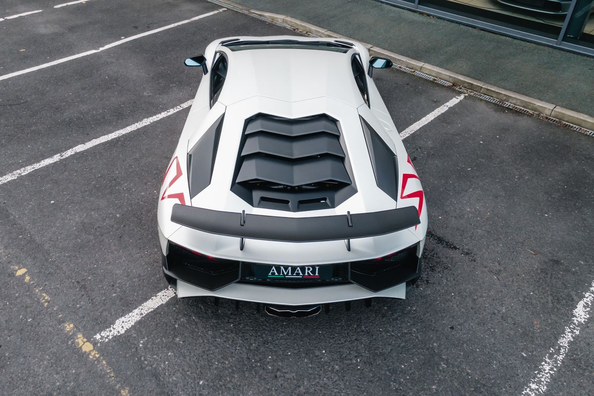 Lamborghini Aventador SV LP750-4
