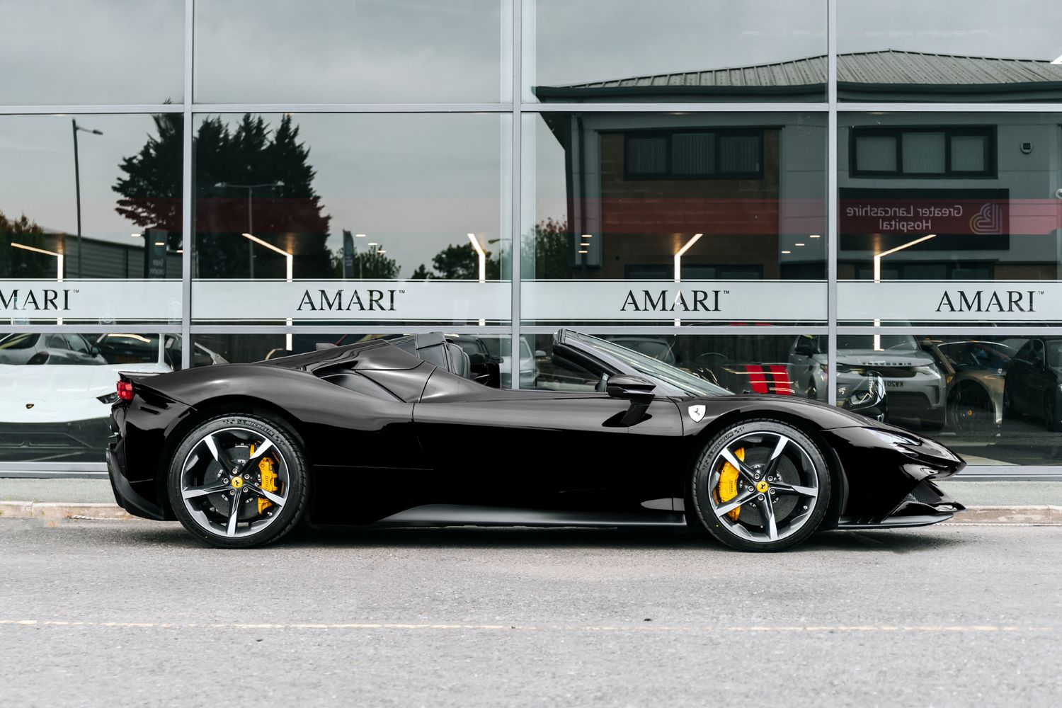 Ferrari SF90 Spider