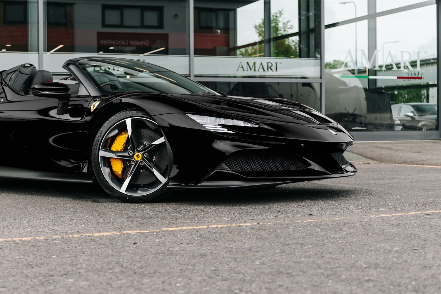 Ferrari SF90 Spider