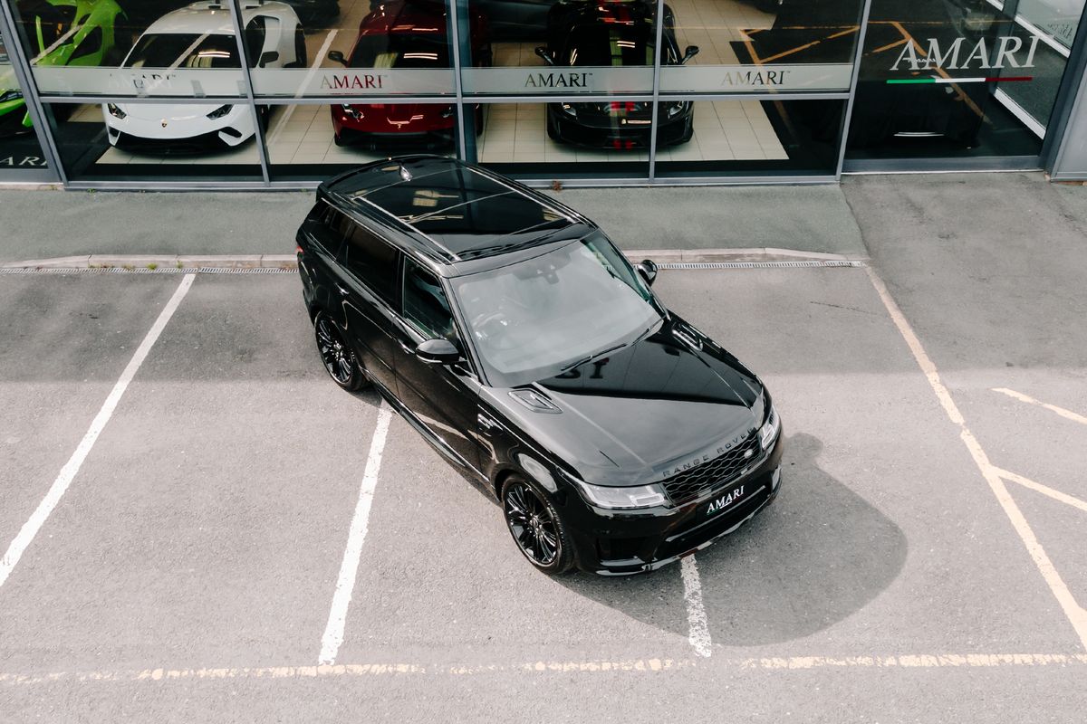 Land Rover Range Rover Sport D300 HSE Dynamic Black