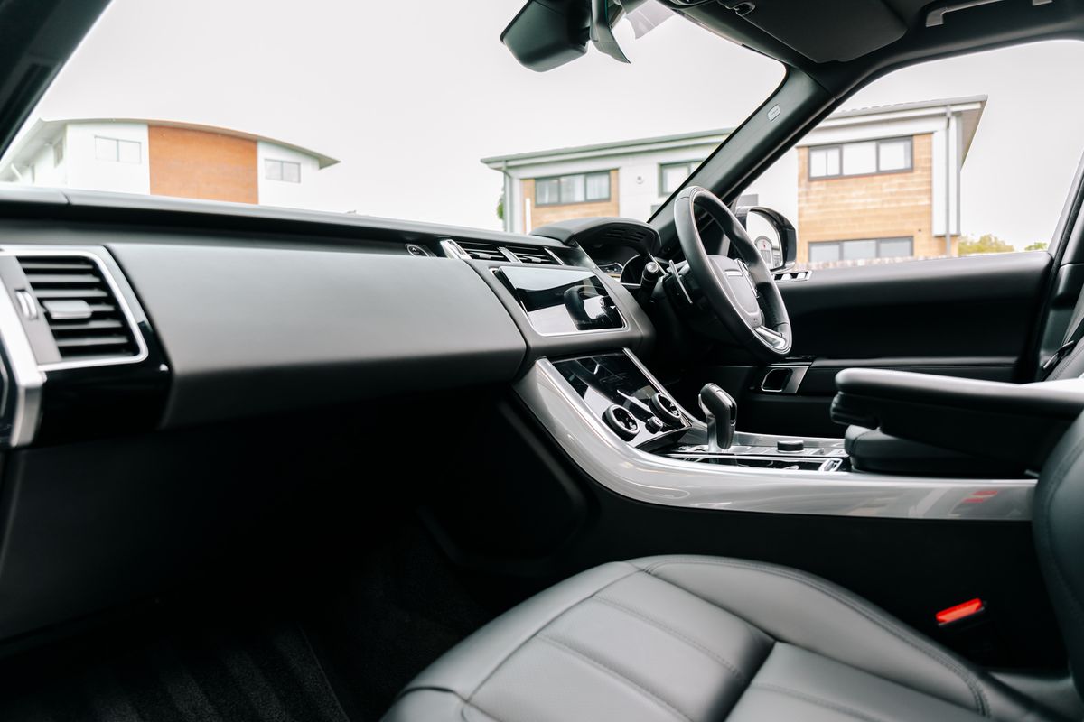 Land Rover Range Rover Sport D300 HSE Dynamic Black