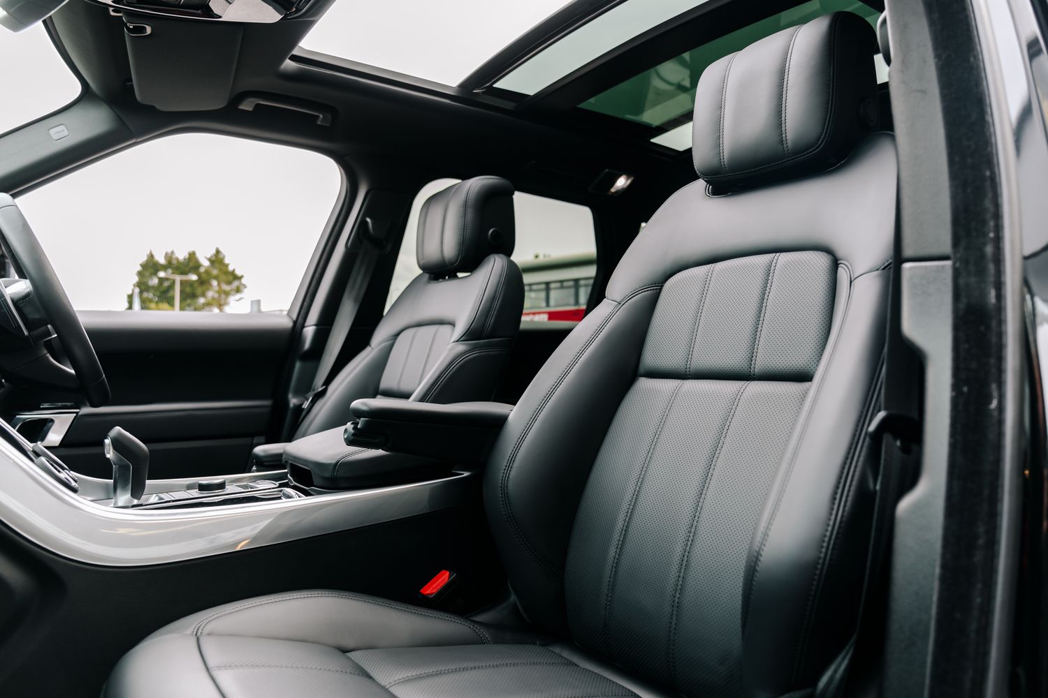 Land Rover Range Rover Sport D300 HSE Dynamic Black