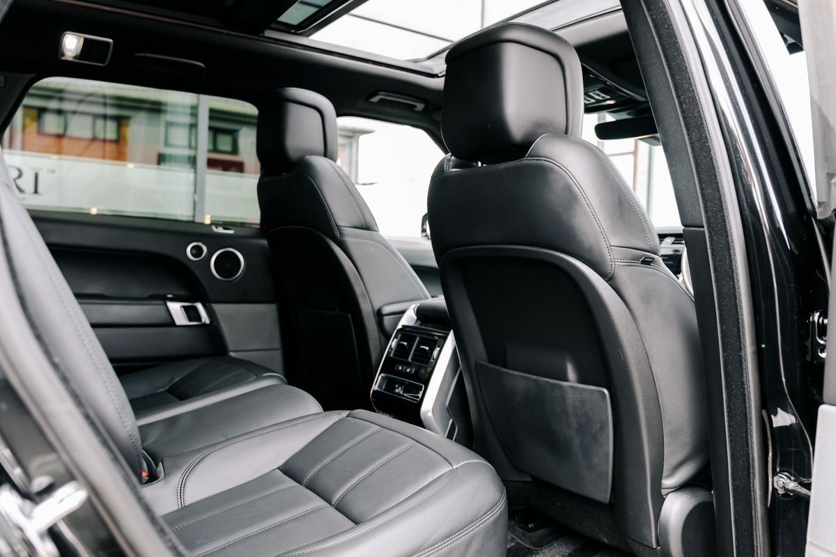 Land Rover Range Rover Sport D300 HSE Dynamic Black