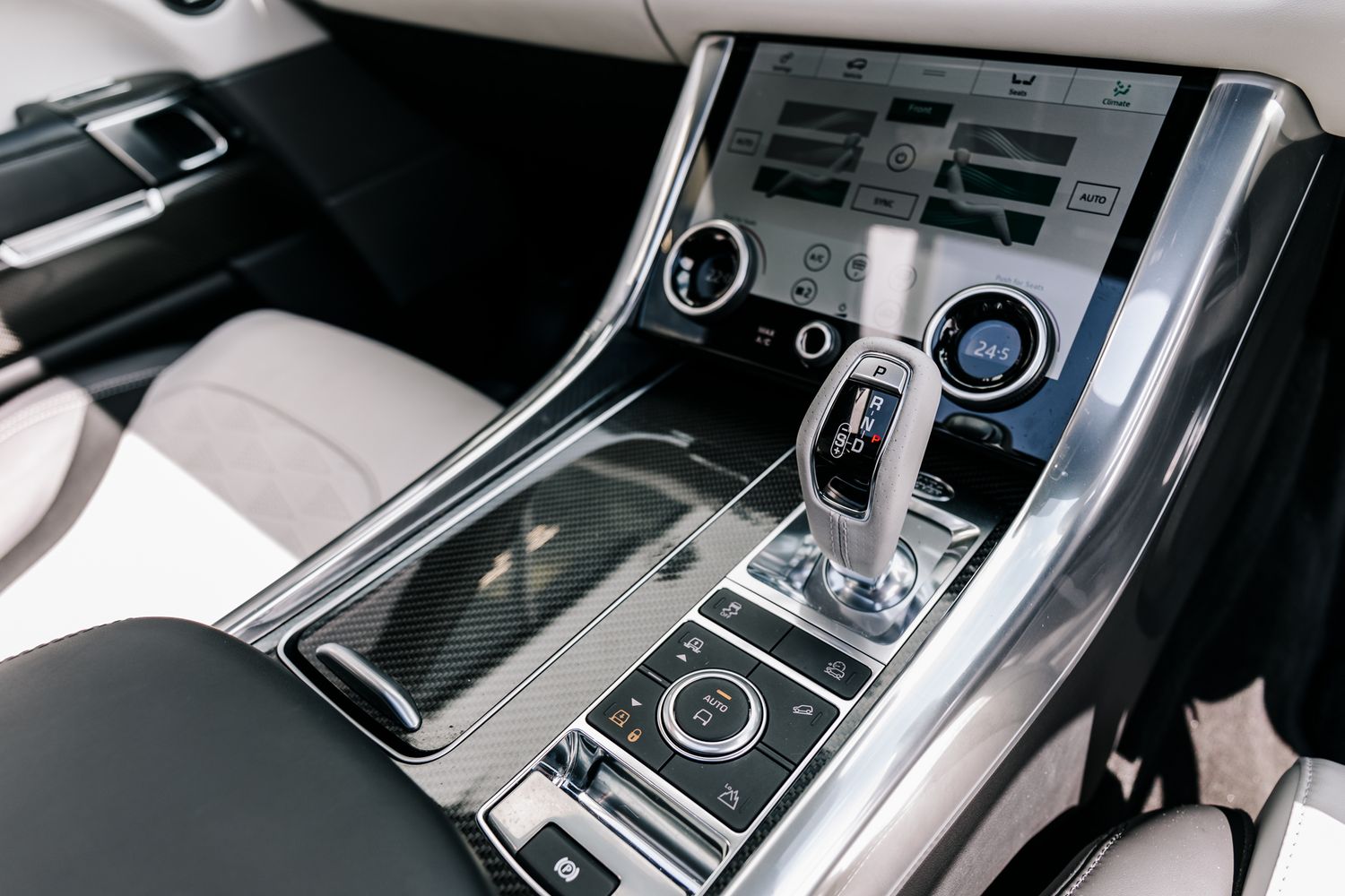 Land Rover Range Rover Sport SVR SVR