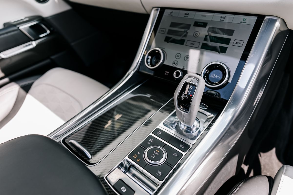 Land Rover Range Rover Sport SVR SVR