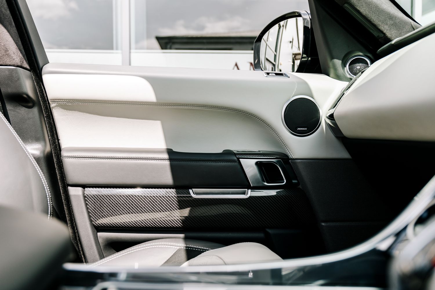 Land Rover Range Rover Sport SVR SVR