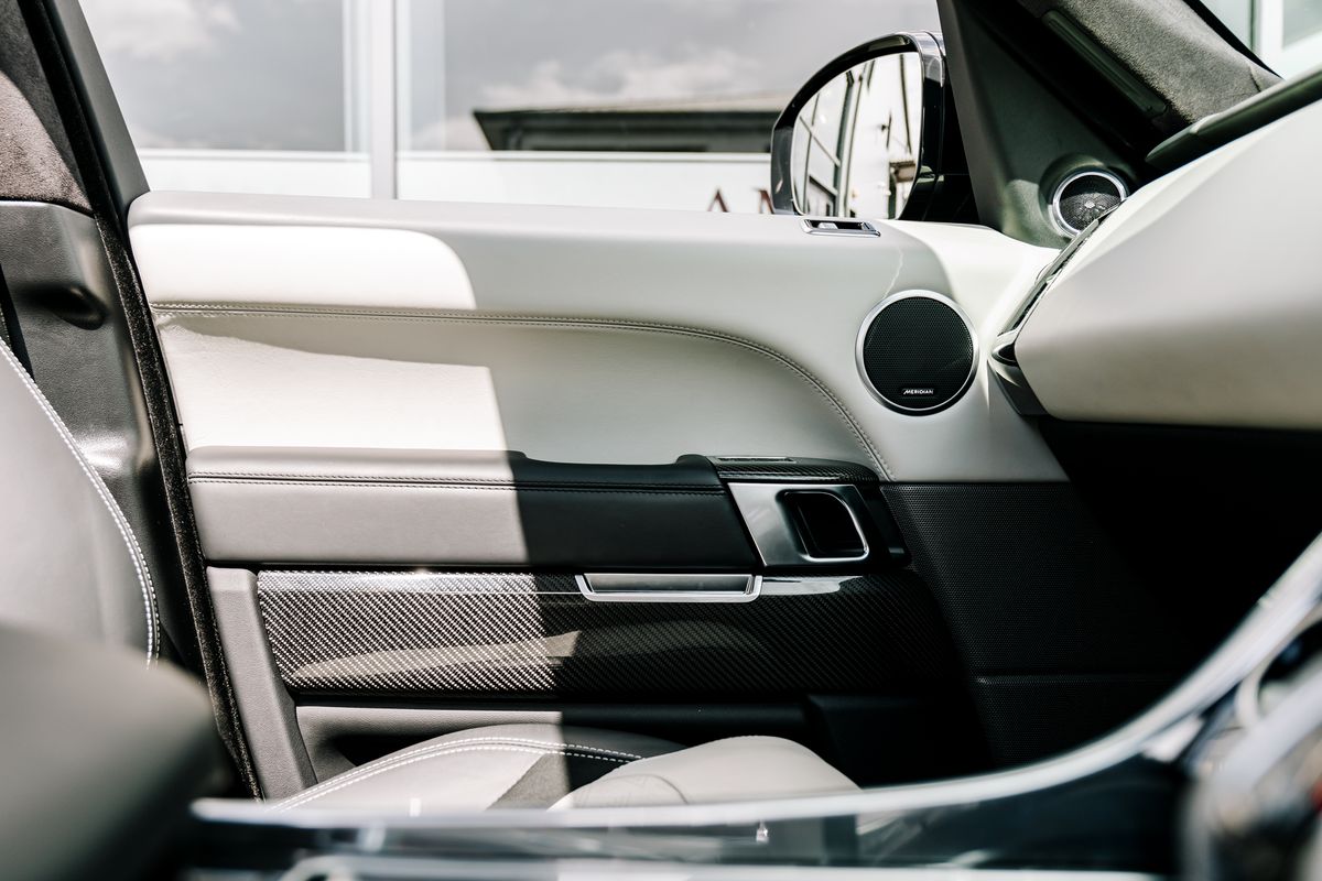 Land Rover Range Rover Sport SVR SVR