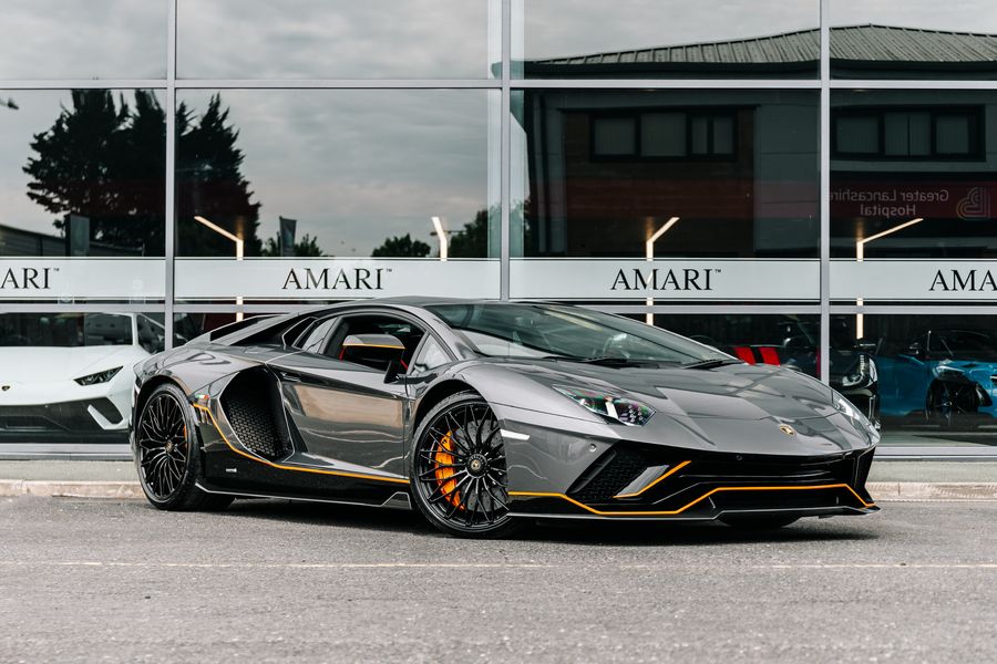 2022 Lamborghini Aventador Ultimae