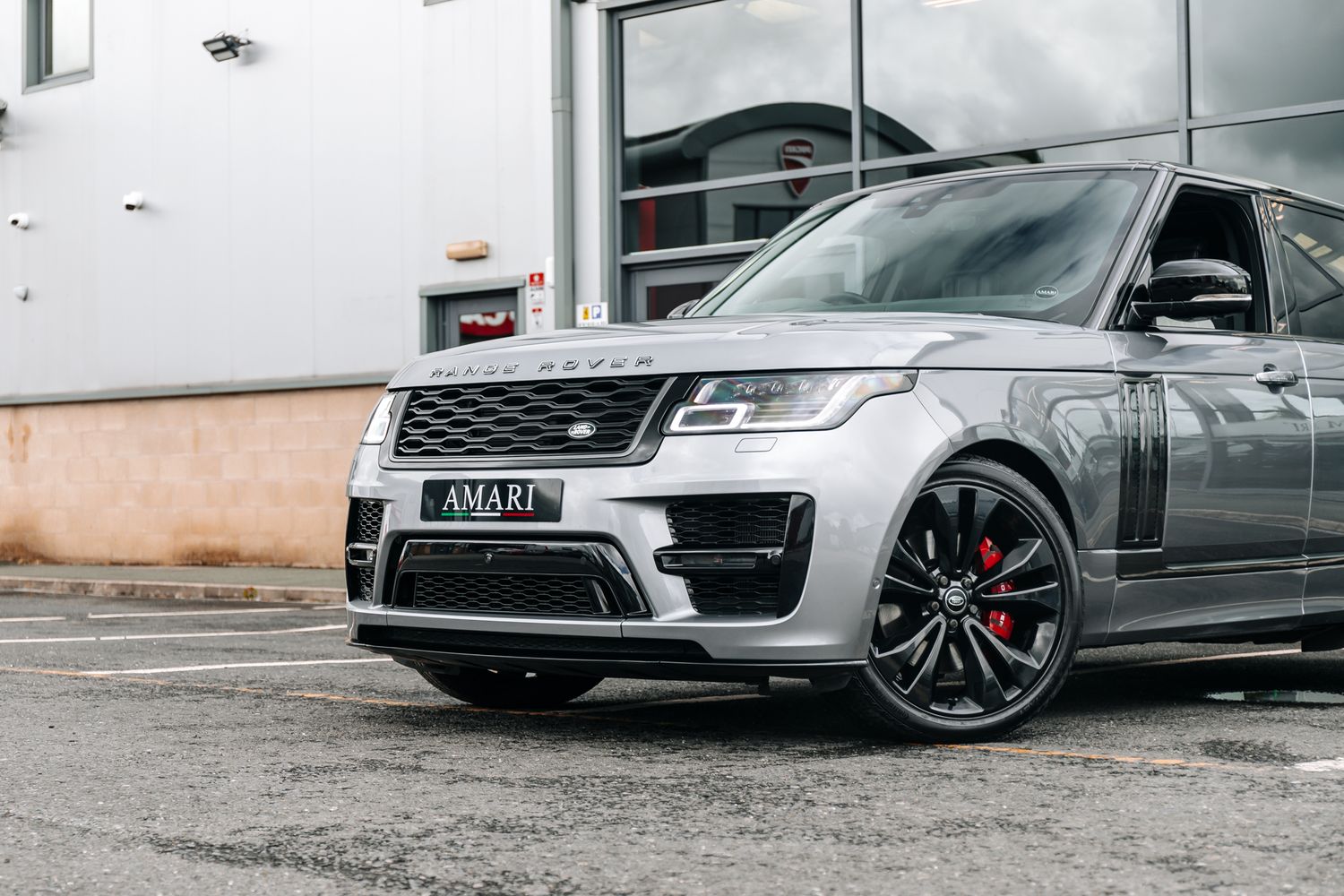Land Rover Range Rover V8 SVAutobiography Dynamic V8 SVAutobiography Dynamic