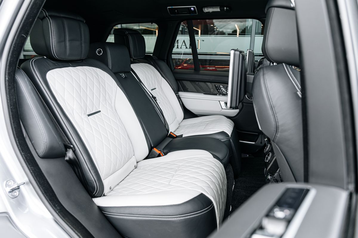 Land Rover Range Rover V8 SVAutobiography Dynamic V8 SVAutobiography Dynamic