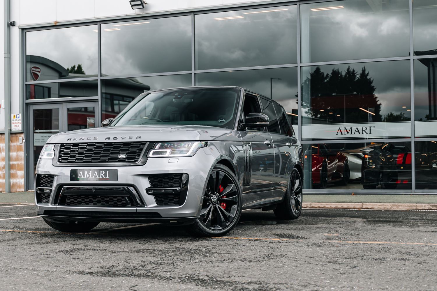 Land Rover Range Rover V8 SVAutobiography Dynamic V8 SVAutobiography Dynamic