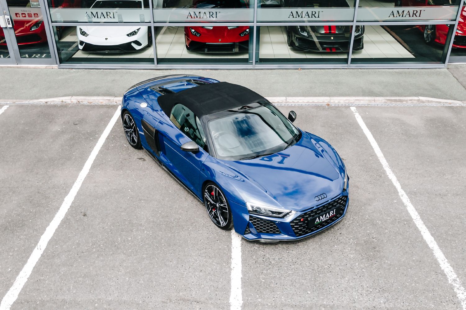 Audi R8 V10 Performance Carbon Black V10 Performance Carbon Black