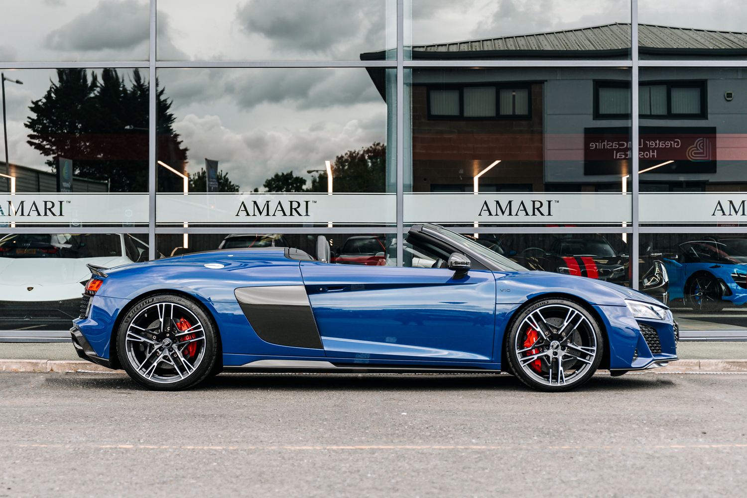 Audi R8 V10 Performance Carbon Black for Sale UK by Amari Supercars