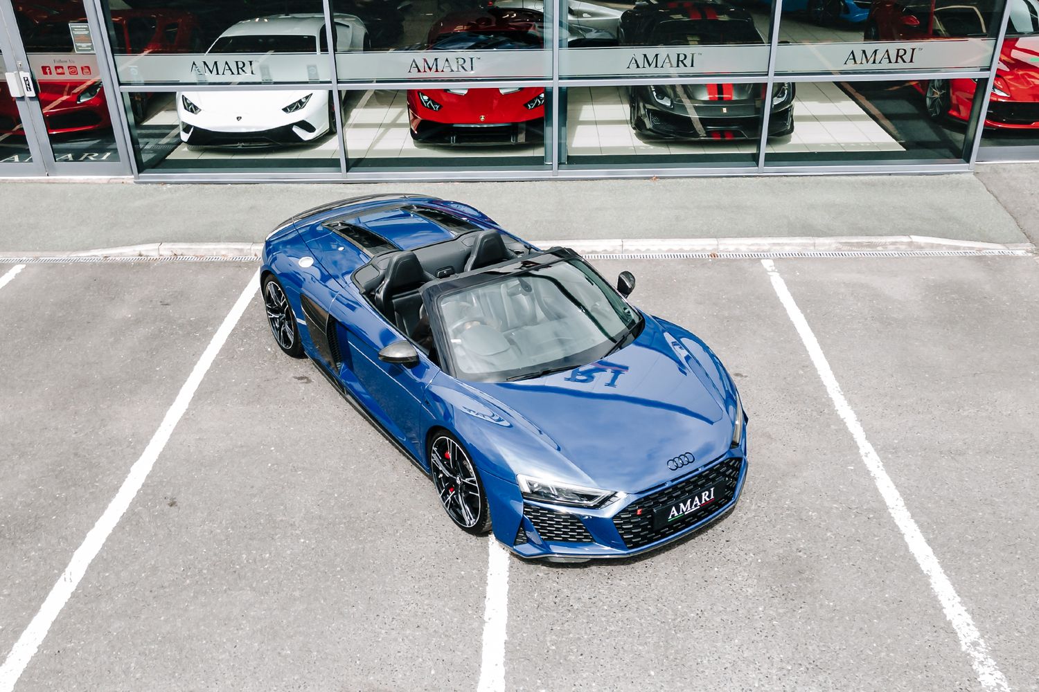 Audi R8 V10 Performance Carbon Black V10 Performance Carbon Black