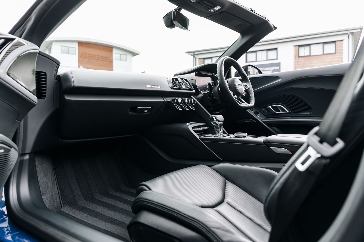 Audi R8 V10 Performance Carbon Black V10 Performance Carbon Black