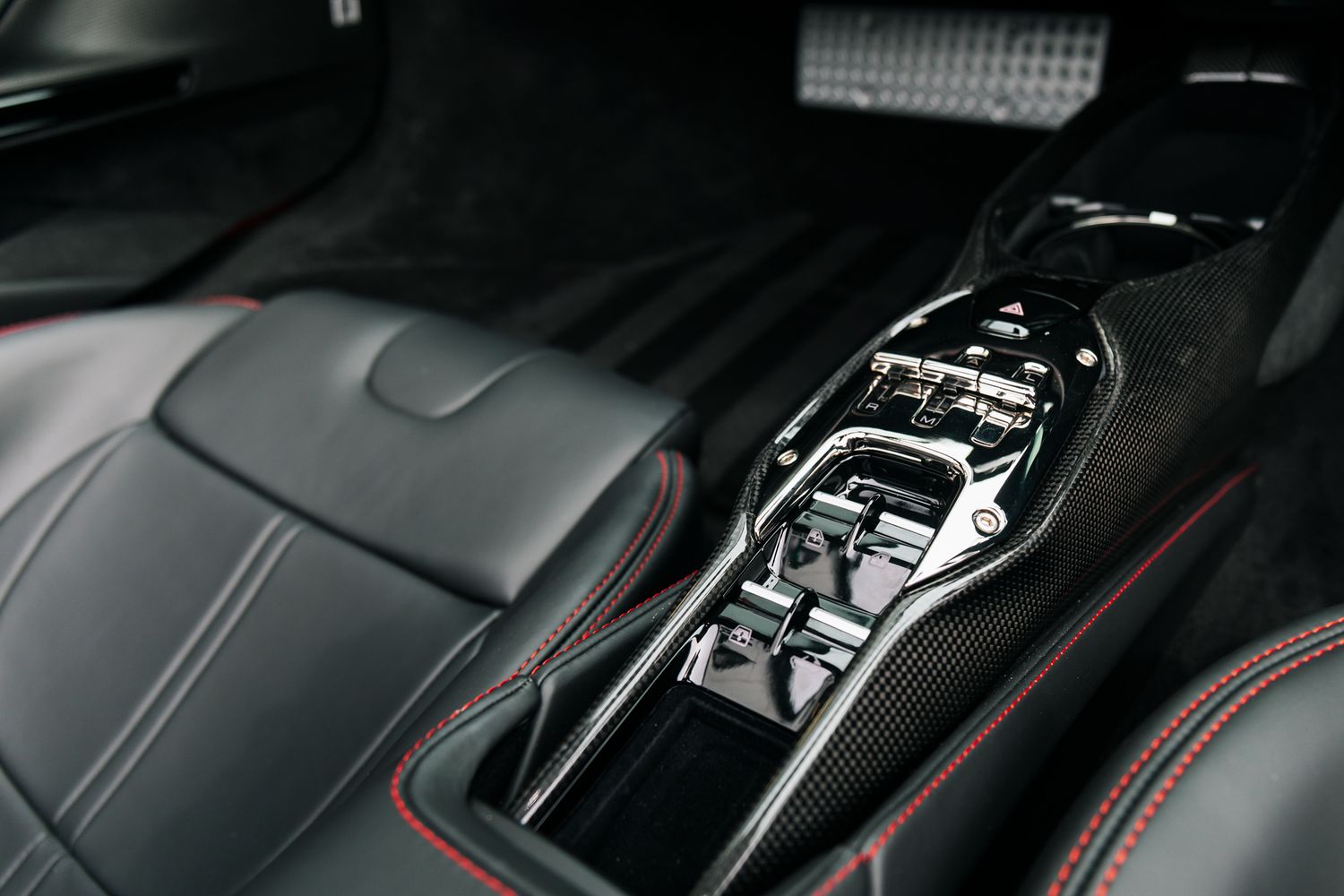 Ferrari SF90 Spider SF90 SPIDER S-A