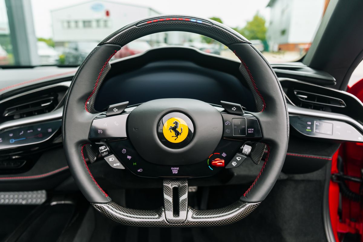 Ferrari SF90 Spider SF90 SPIDER S-A