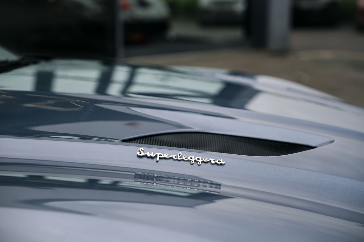 Aston Martin DBS Superleggera V12 DBS Superleggera V12 AUTO