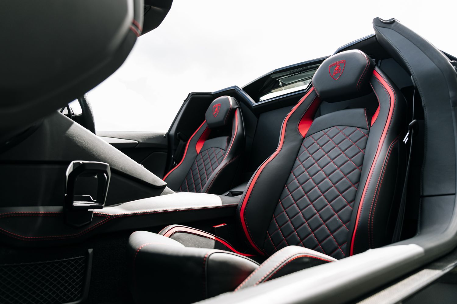 Lamborghini Aventador S Roadster LP 740-4 Aventador S LP 740-4