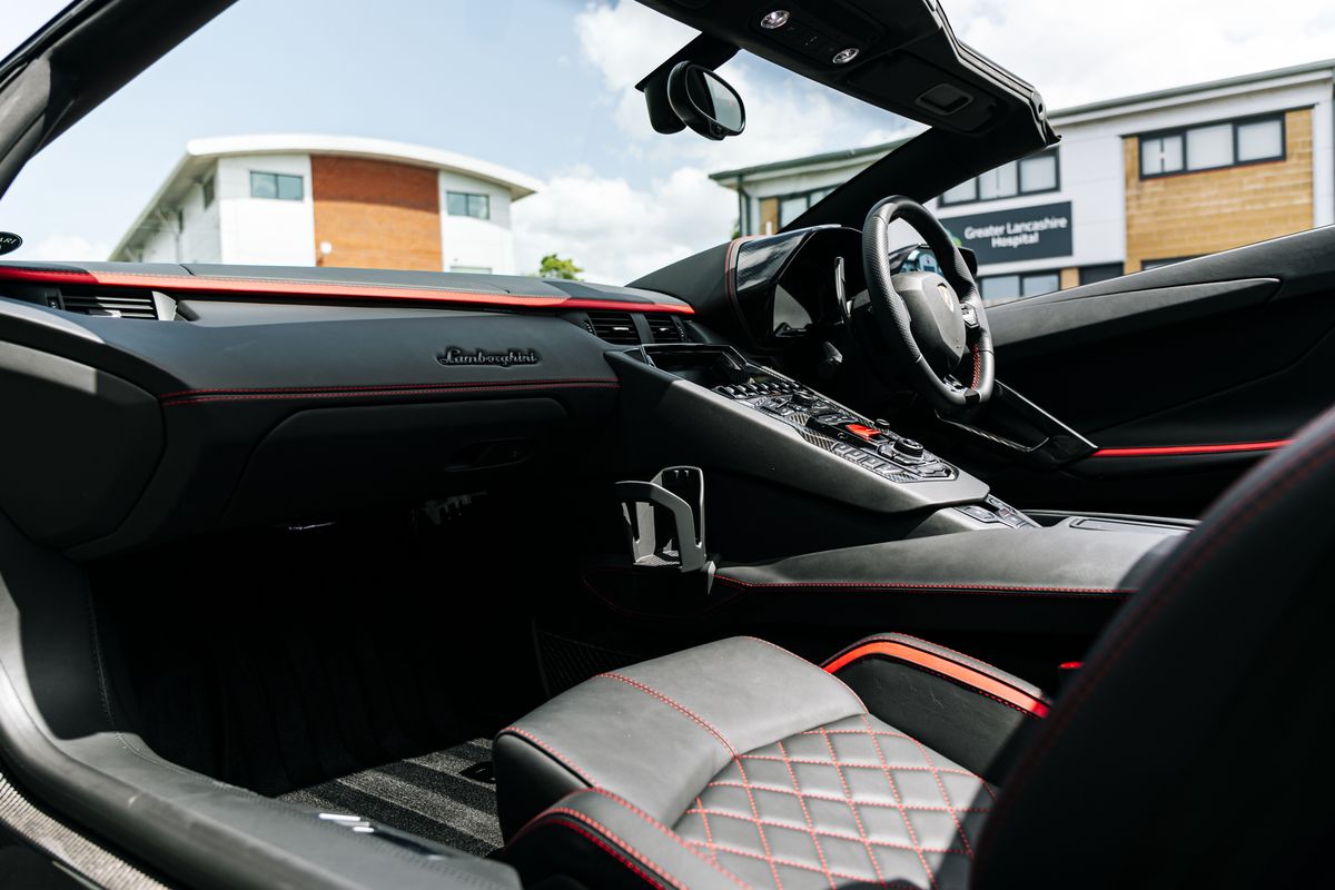 Lamborghini Aventador S Roadster LP 740-4 Aventador S LP 740-4