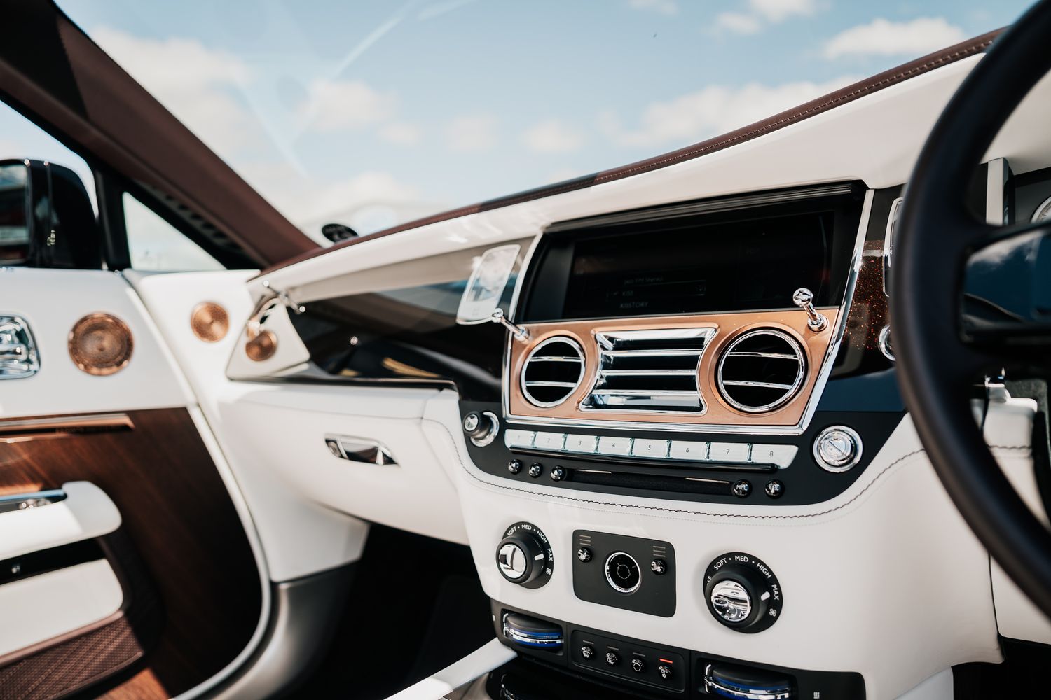 Rolls Royce Dawn inspired by Music Dawn inspired by Music