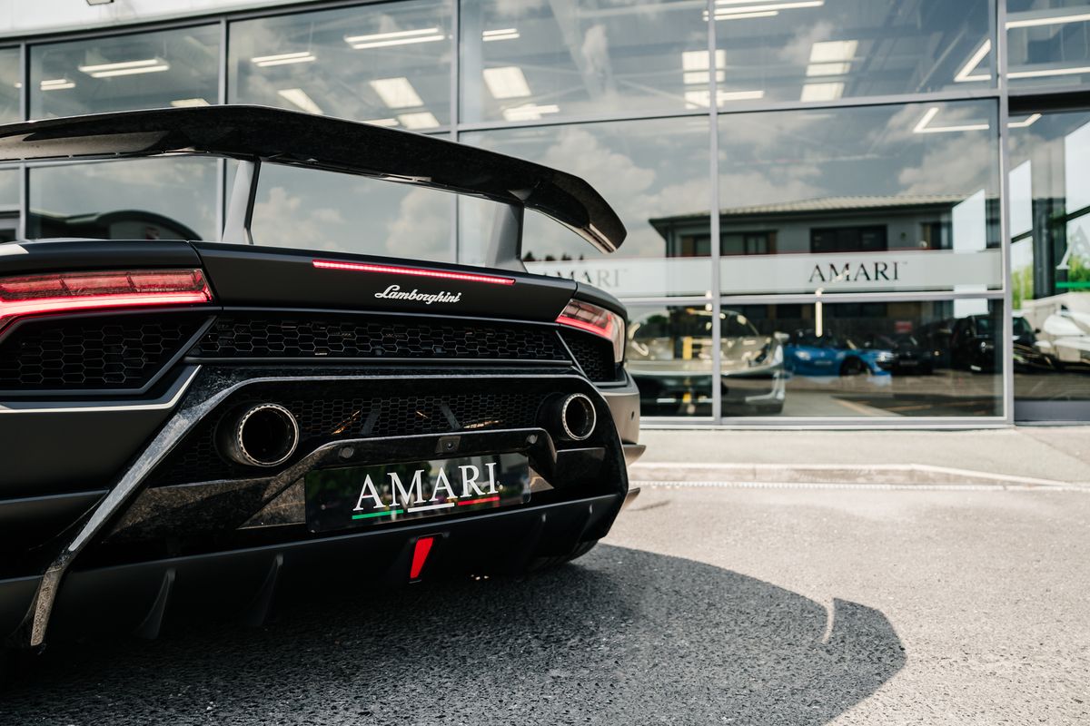 Lamborghini Huracan Performante LP640-4 Huracan Performante LP 640-4 S-A