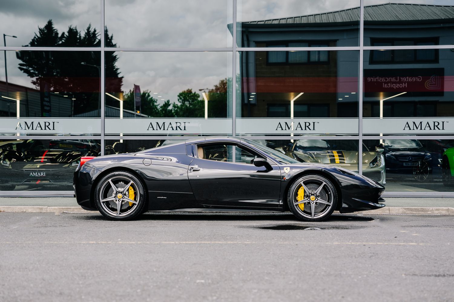 2015 Ferrari 458 Spider for Sale UK by Amari Supercars