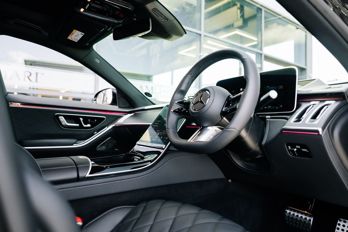 Mercedes-Benz S Class S500